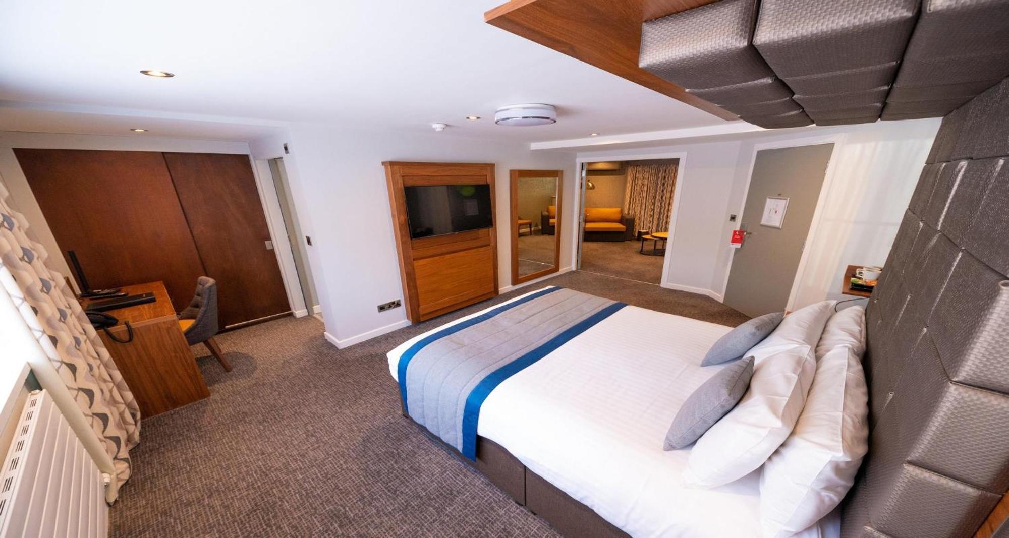 Best Western Plus Lancashire Manor Hotel Skelmersdale Kültér fotó